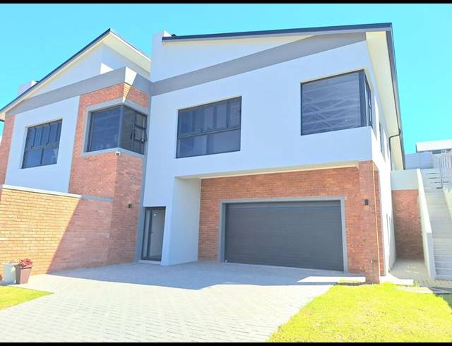 3 BEDROOM HOUSE FOR SALE IN ISLAND VIEW